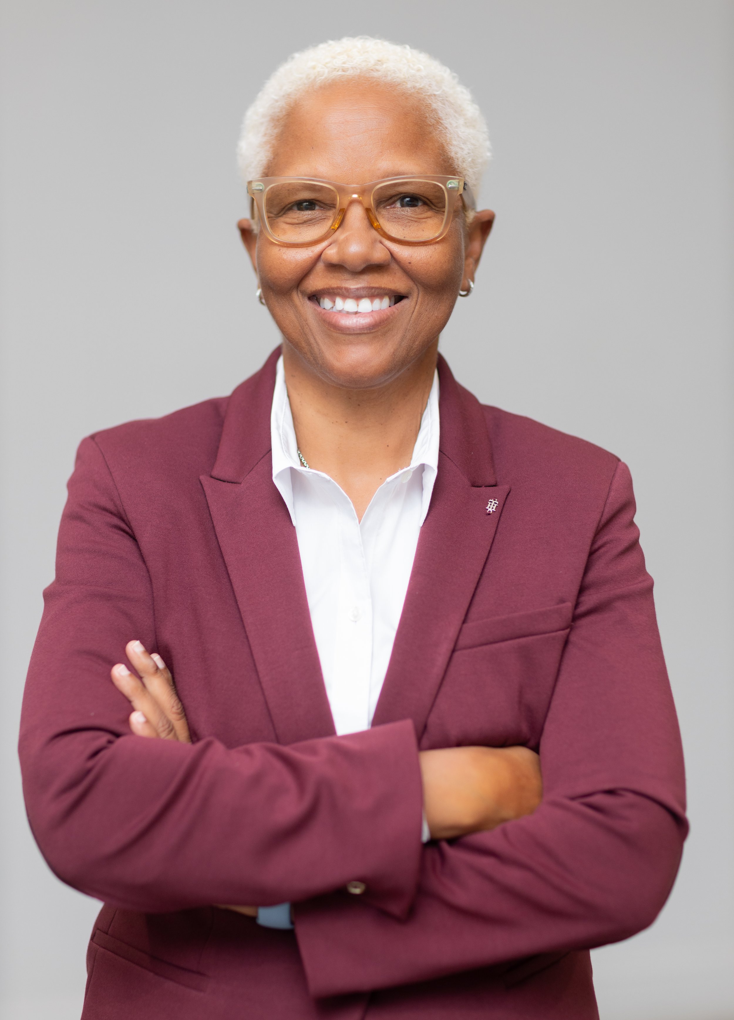 Ms. Phillipa Ambrister